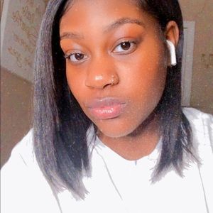 Meet your Posher, Zamara